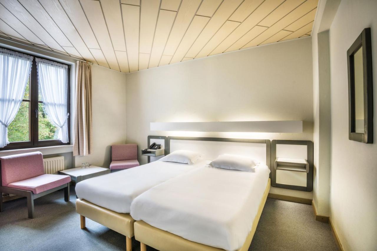 Hotel Le Postillon Esch-sur-Sûre Exteriör bild